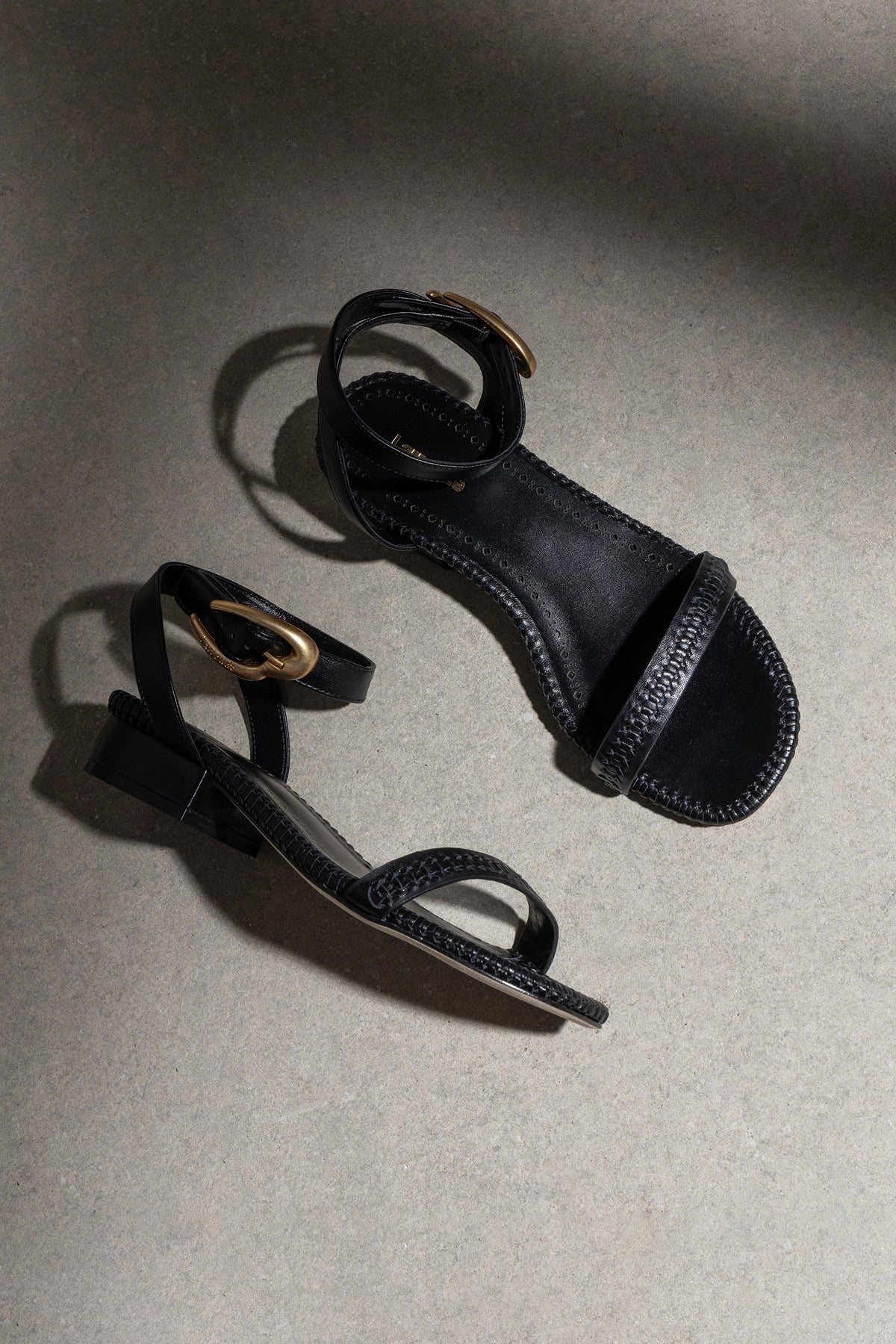 Sandália Flat Verona Couro Preto