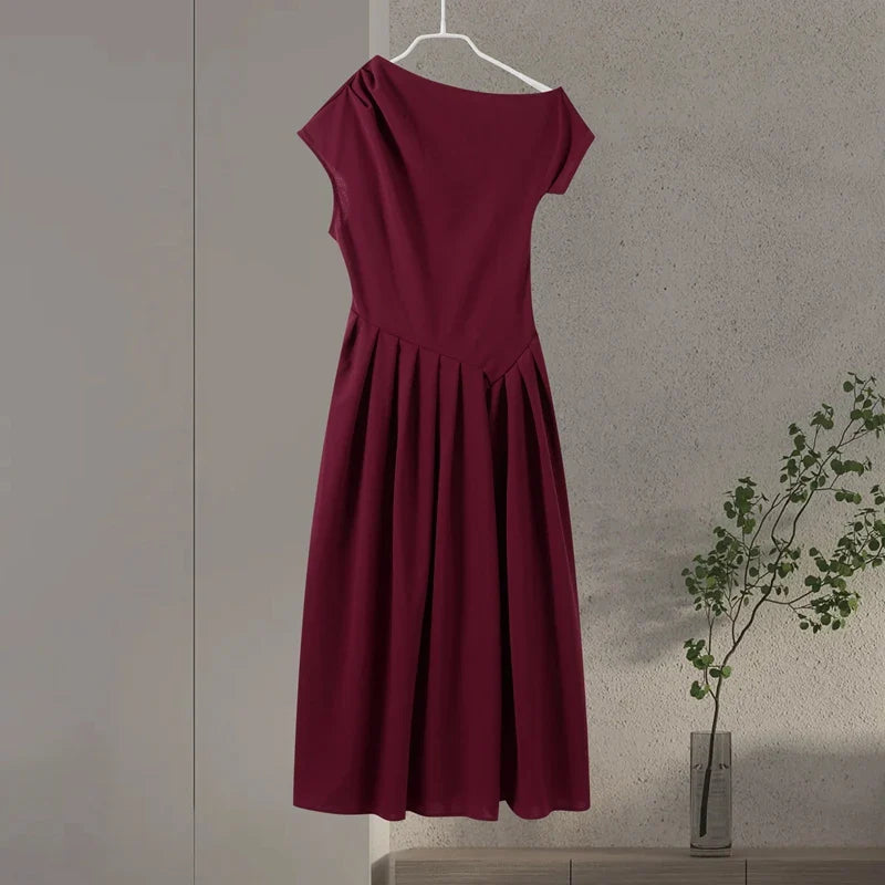 Vestido Longo Elegante – Gola Assimétrica