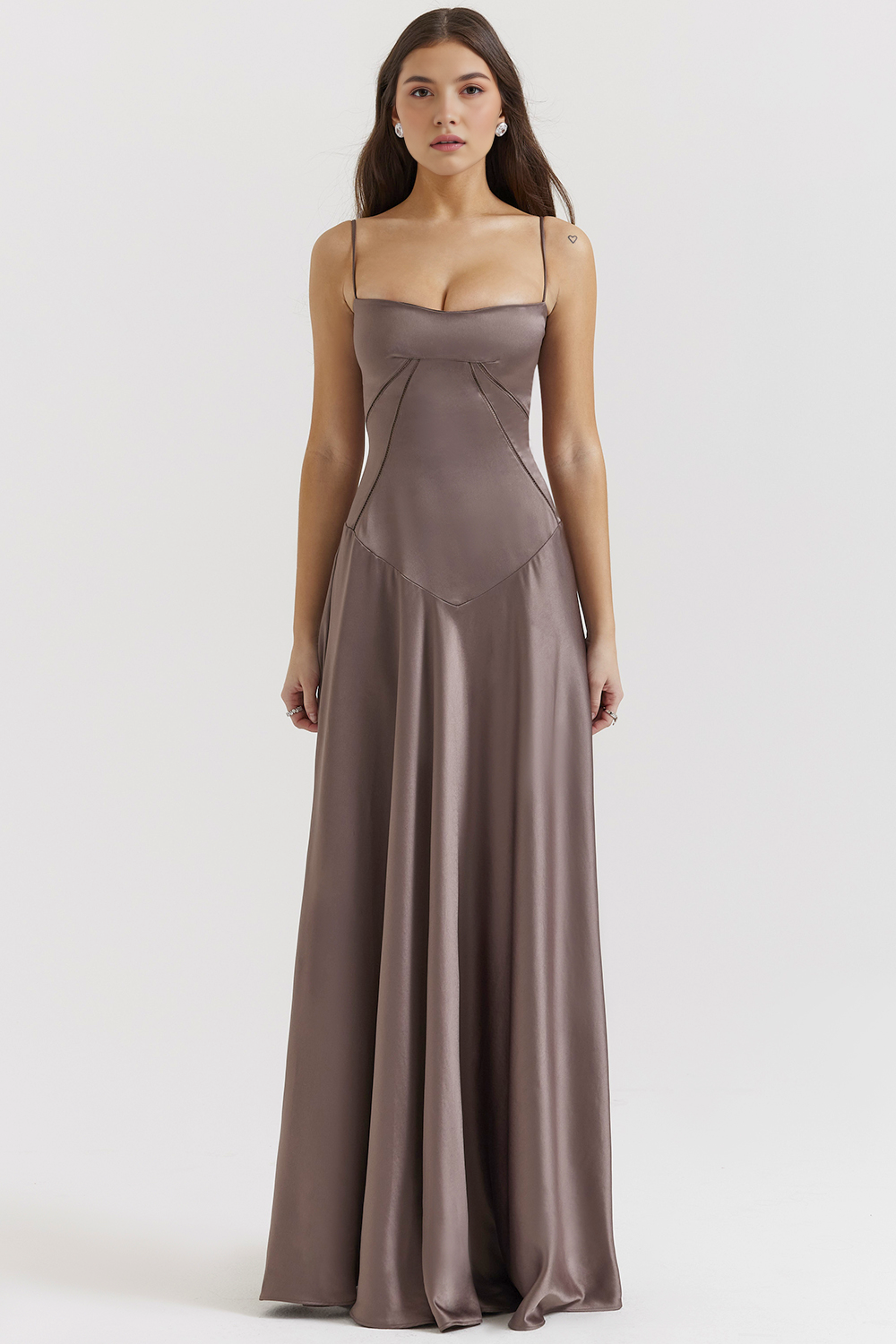Vestido Acetinado Elegante - Maisa
