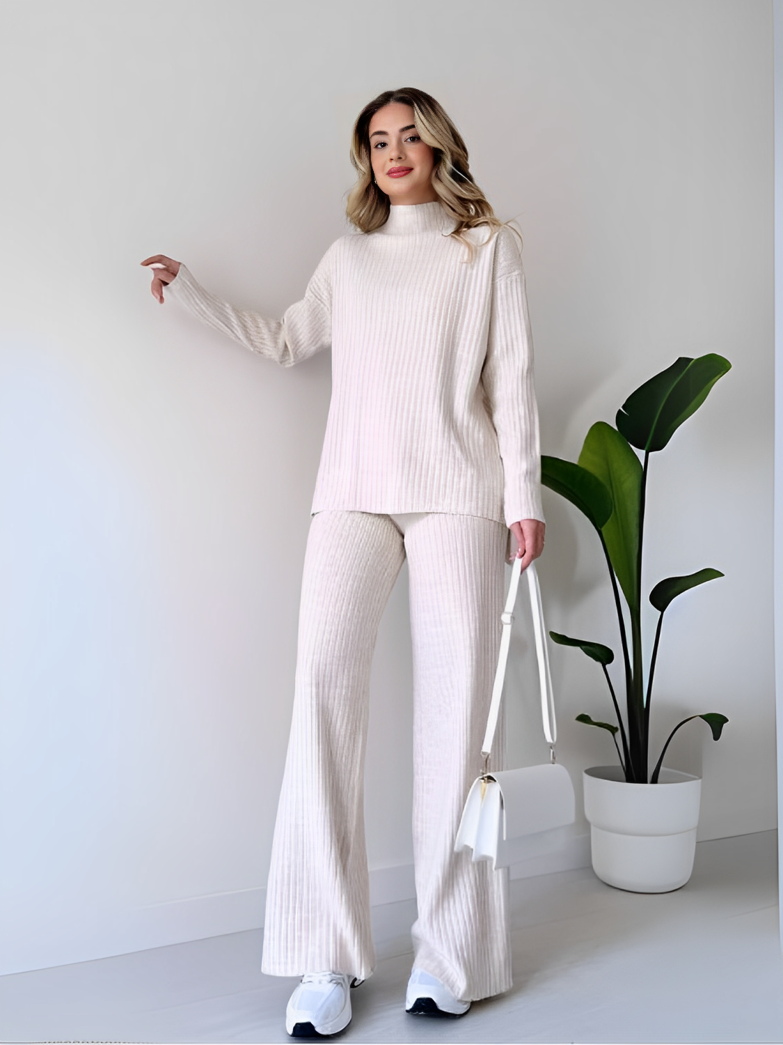 Conjunto Feminino de Tricô com Suéter Mullet Gola Alta e Calça Pantalona - Grace